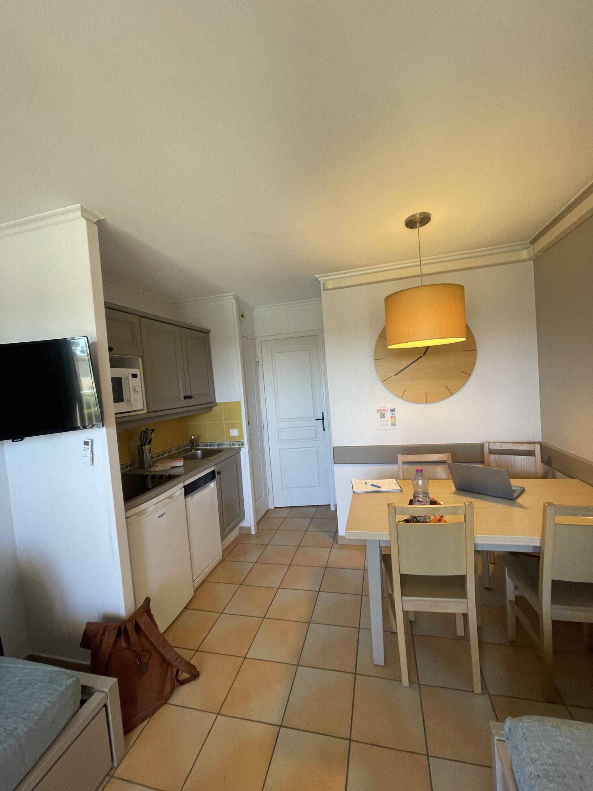 Photo cuisine rustique Pierre et Vacances avant projet visualisation 3D appartement